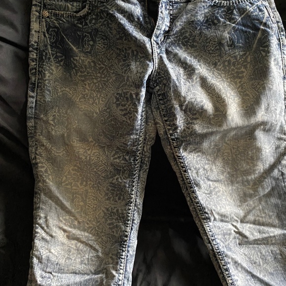 SILVER BRAND CAPRIS - Picture 1 of 4